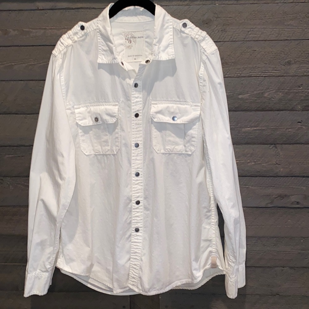 Calvin Klein “sensory overload” men’s white button down collared shirt size M